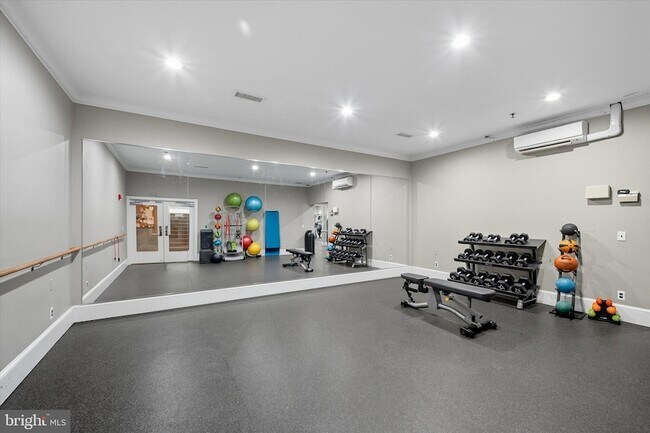 Building Photo - 1591 Spring Gate Dr.