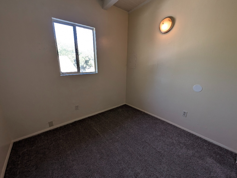 Building Photo - 3472 Burlington Ave