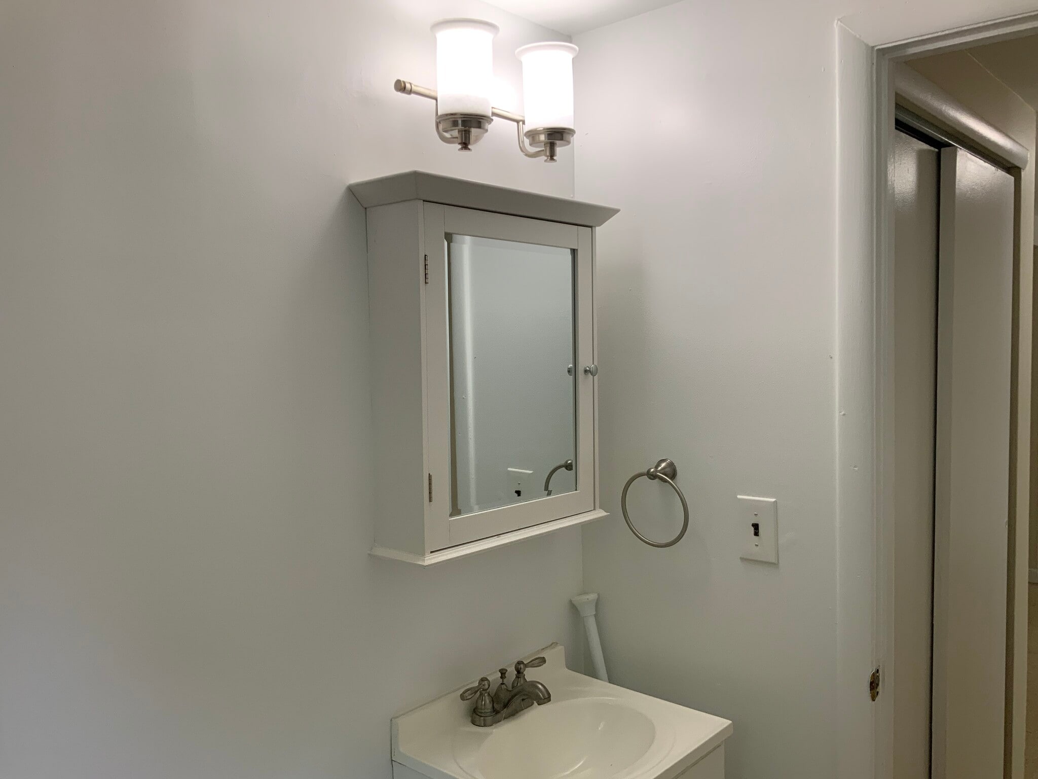 Building Photo - 300 Ketchamtown Rd