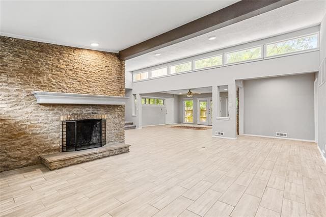 Building Photo - 2733 Sandage Ave