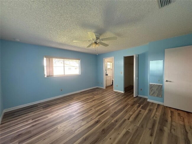 Building Photo - 8431 SW 90th Ln