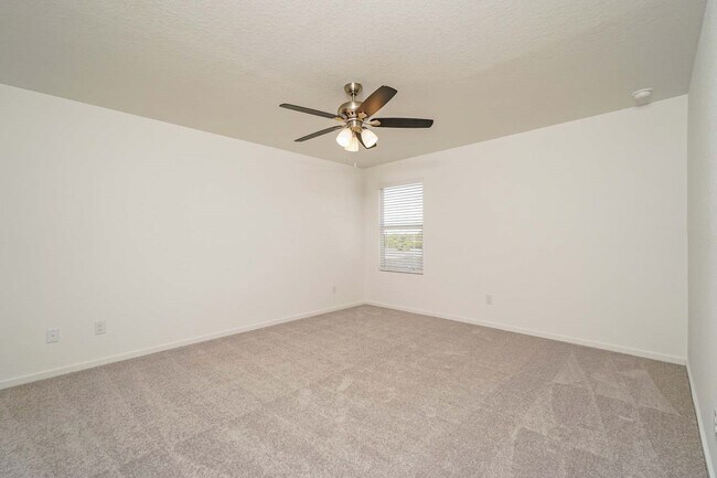 Building Photo - 1616 Hummock Steep