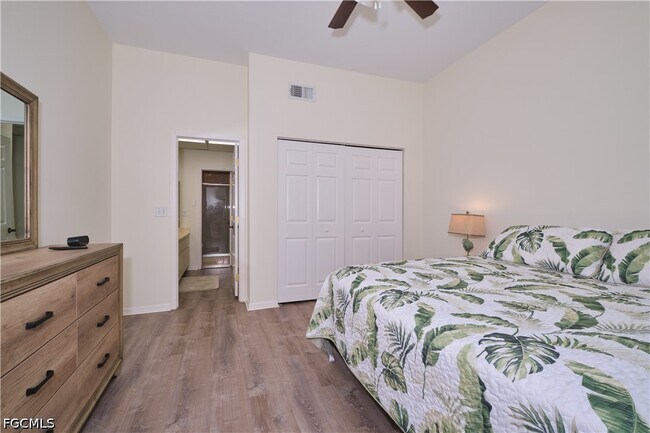 Building Photo - 5510 SW 4th Pl