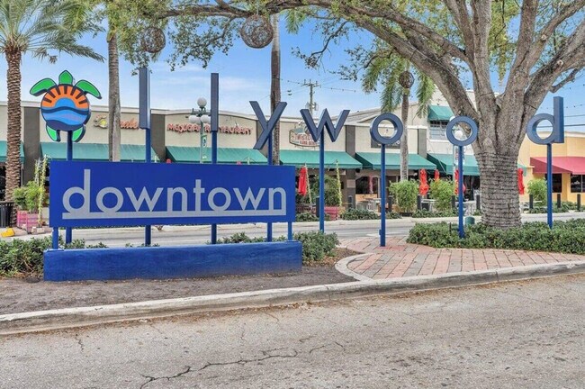 Building Photo - 1070 NW 193rd St