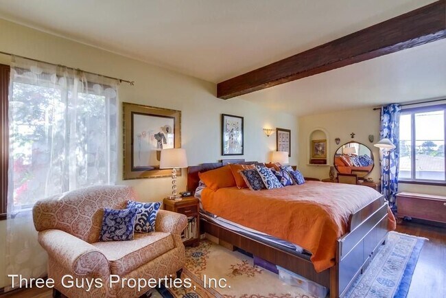 Building Photo - 3 br, 2 bath House - 4496 Berting St.