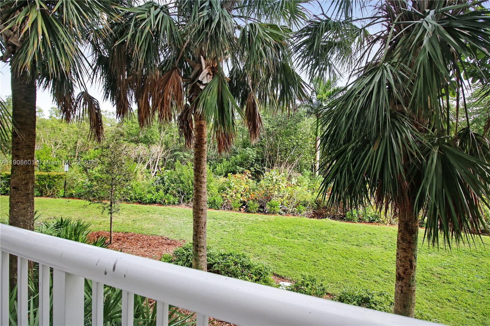 Building Photo - 14951 Royal Oaks Ln