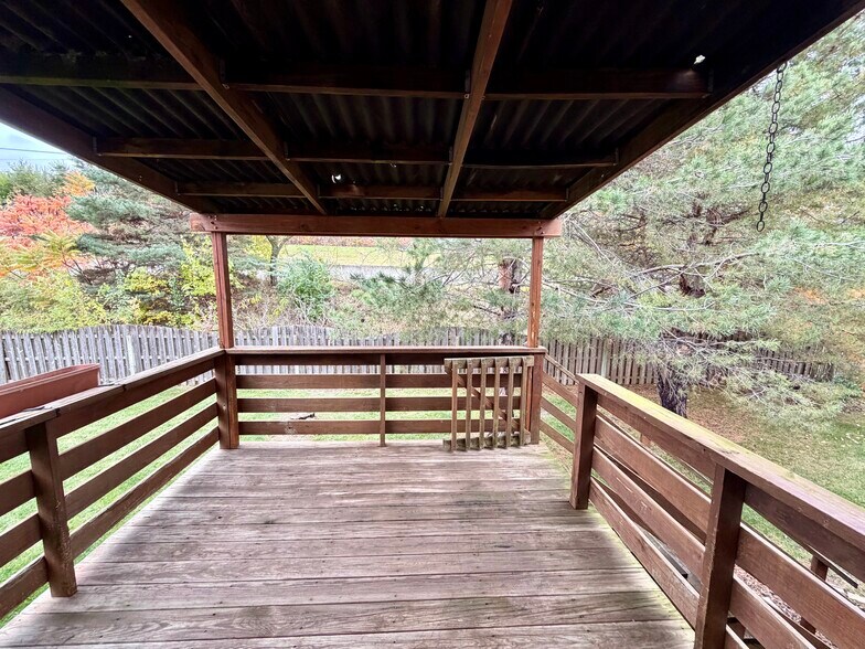 Building Photo - 4216 S 179th St