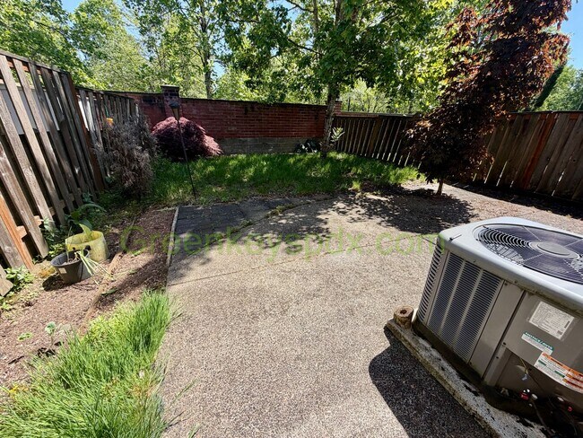 Building Photo - Awesome 3-bedroom 2.5-bathroom house in Arbor Roses Neighborhood in Hillsboro
