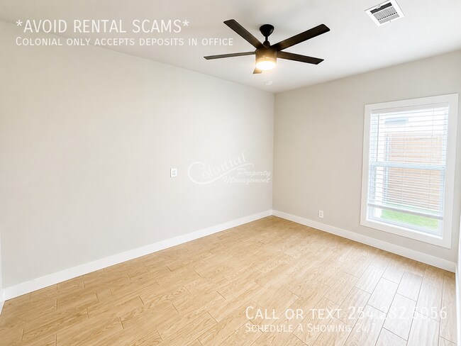 Building Photo - 2717 Parker Ln