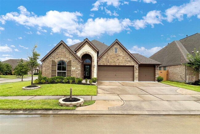 Primary Photo - 28203 Checker Bend Ln