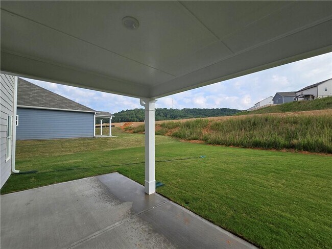 Building Photo - 142 Hadley Wy