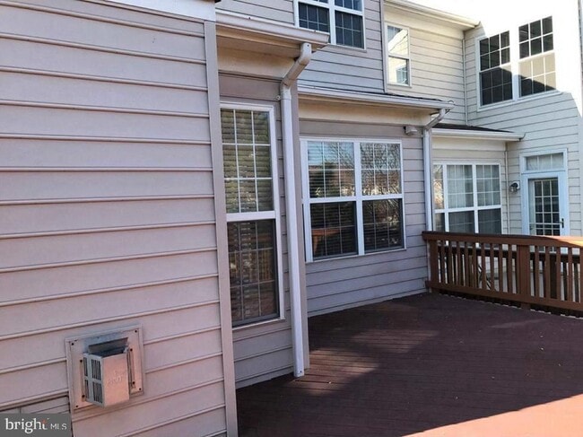 Building Photo - 21276 Victorias Cross Terrace