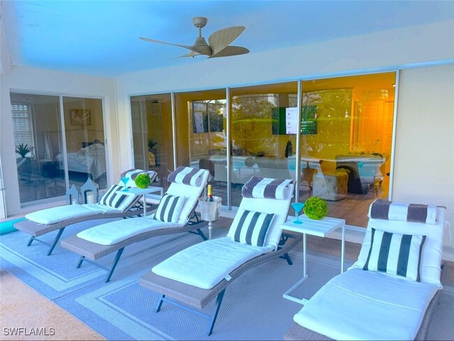 Building Photo - 2125 Marina Dr