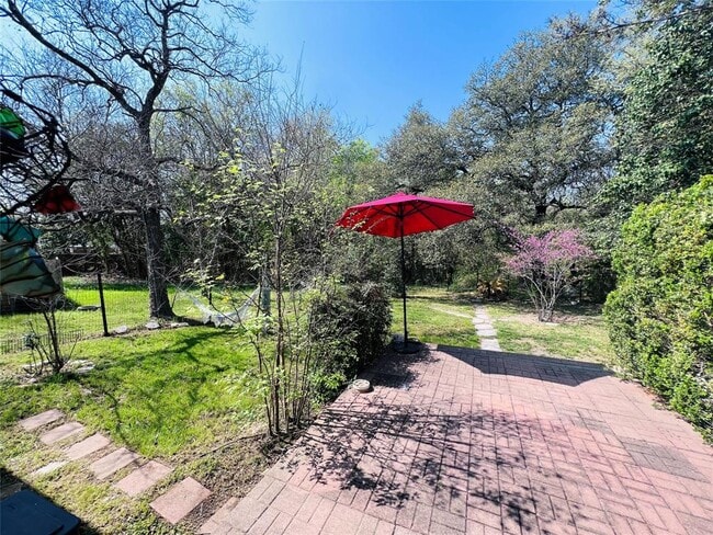 Building Photo - 744 Wales Way