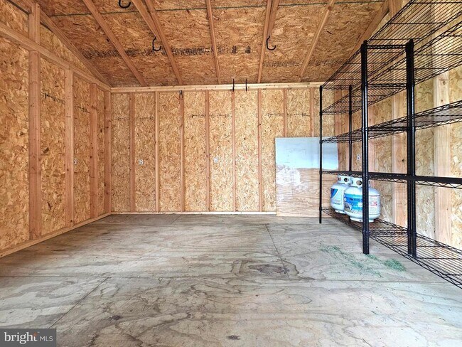 Building Photo - 5619 2nd St S