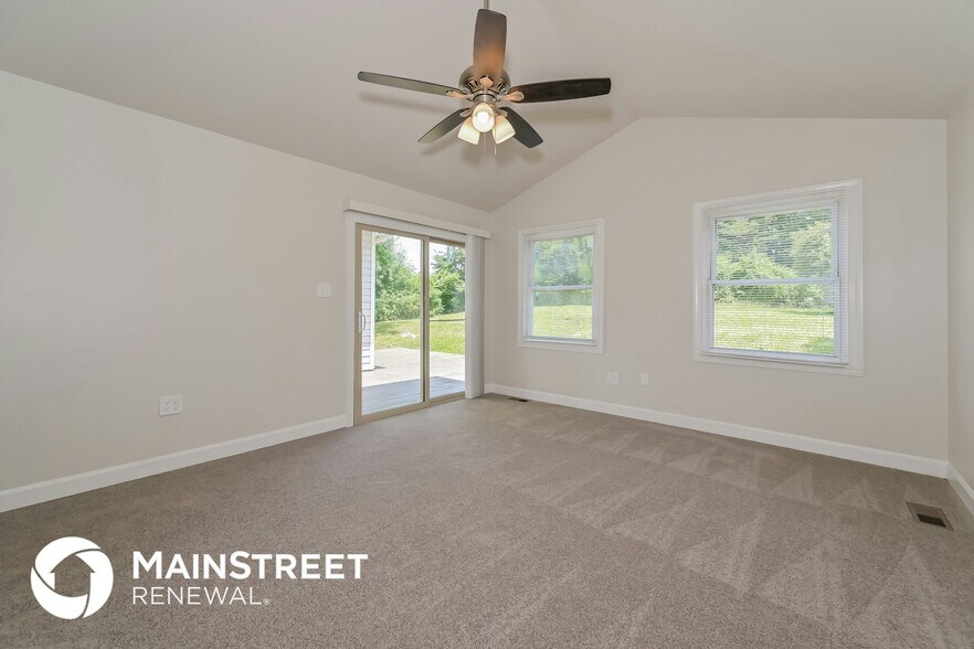 Building Photo - 5728 Wooded Acres Dr NW