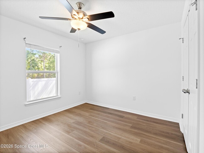 Building Photo - 518 Gantry St SW