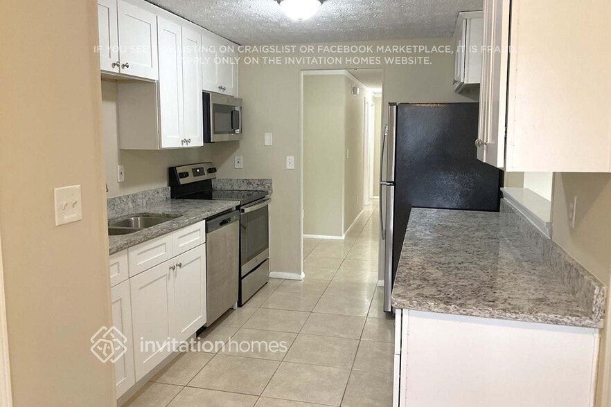 Building Photo - 6421 Boyett Dr NW