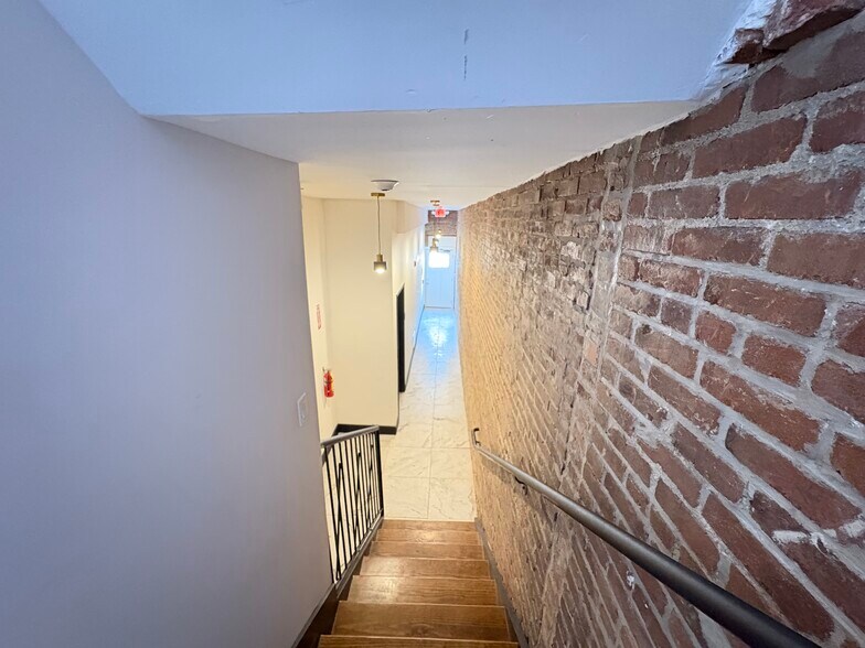 Building Photo - 48 Bergen Ave