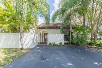 Building Photo - 11135 SW 134th Ct