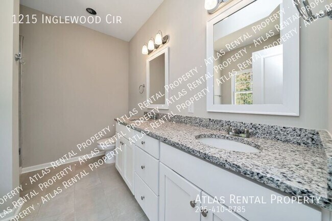 Building Photo - 1215 Inglewood Cir