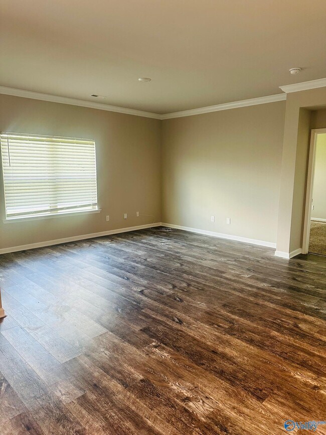 Building Photo - 14843 Norfleet Dr