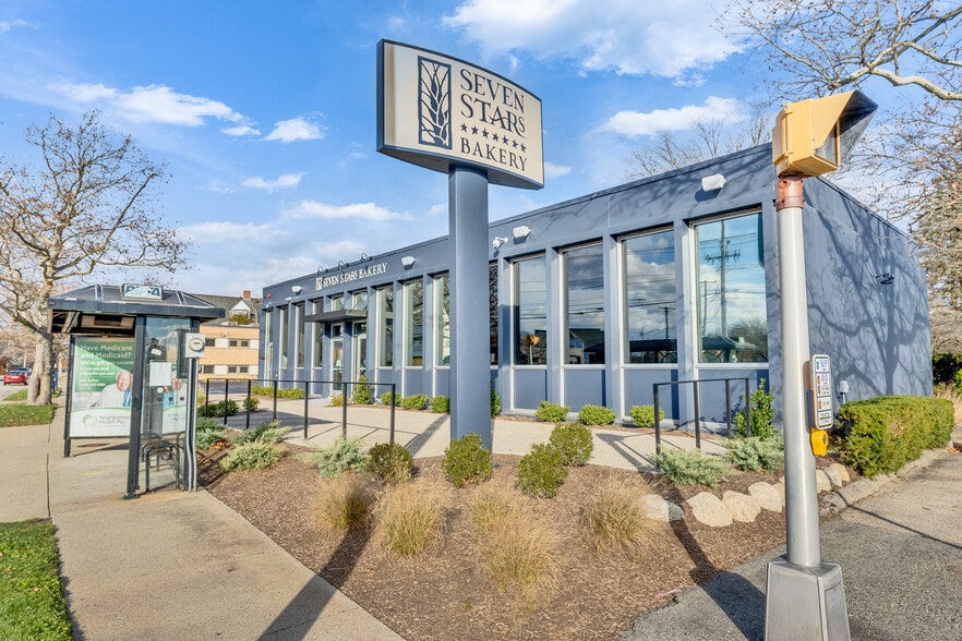 Building Photo - 171 Norwood Ave