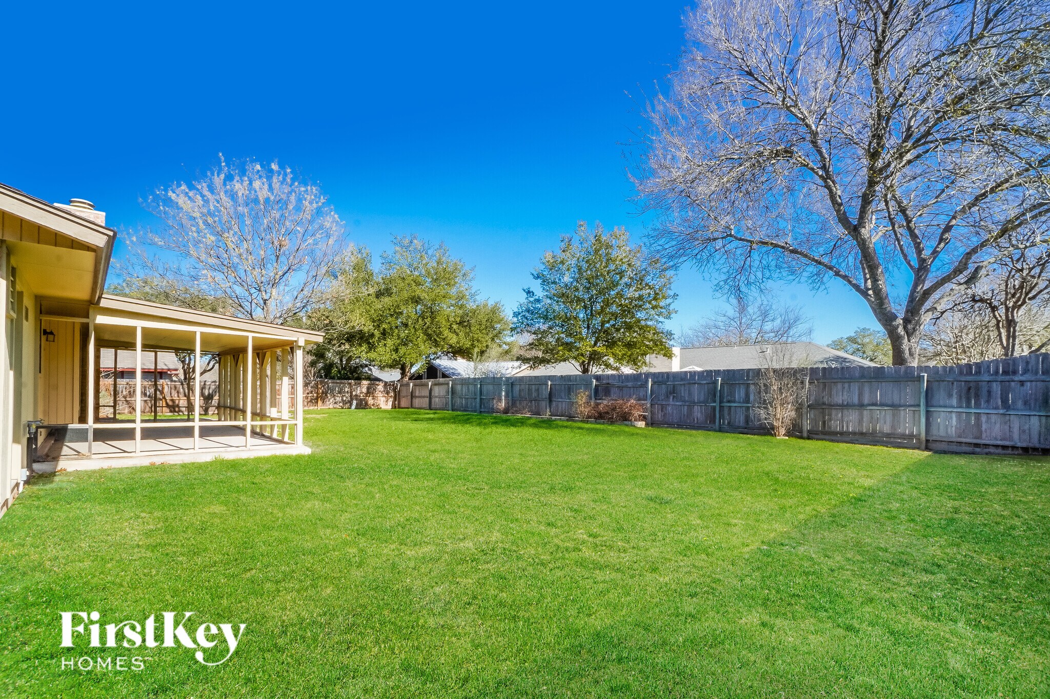 Building Photo - 1702 Jay Schellman St