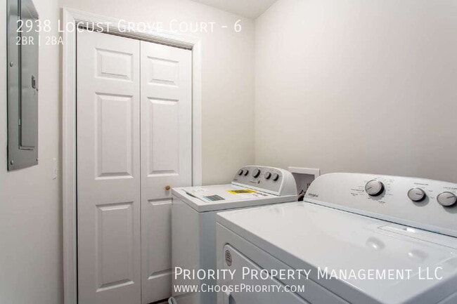 Building Photo - 2938 Locust Grv Ct