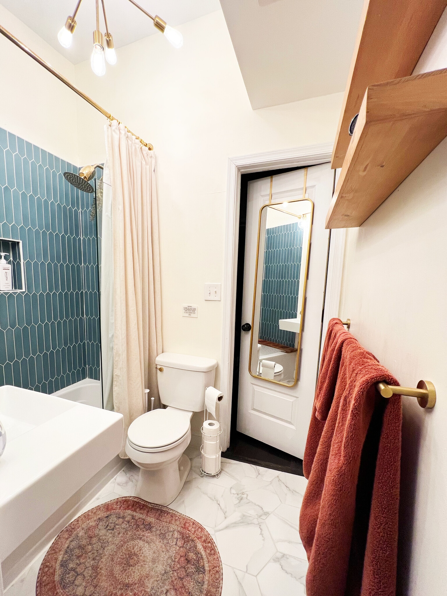 Building Photo - 2006 Maplewood Ave