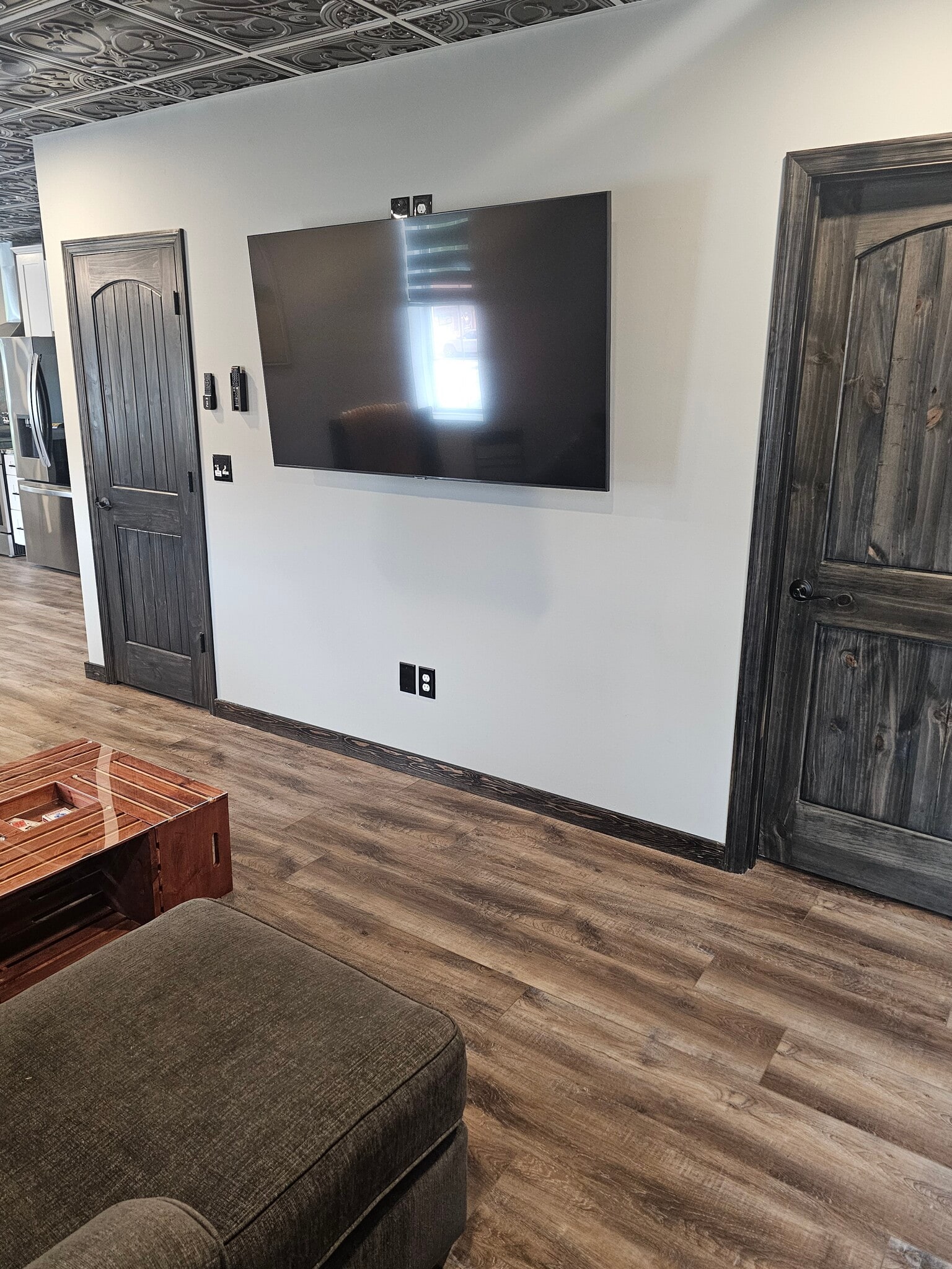 Building Photo - 223 Main St