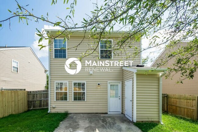 Building Photo - 3 Bedroom Pet-Friendly Home in Raleigh, NC with Main Street Renewal