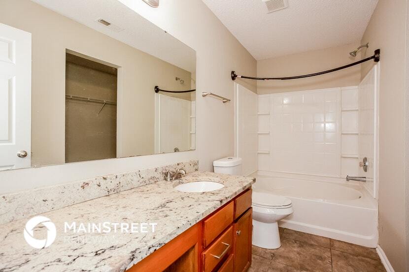 Building Photo - 1808 Feather Reed Ln