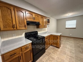 Building Photo - 3409 NW Duncan Rd