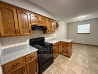 Building Photo - 3409 NW Duncan Rd