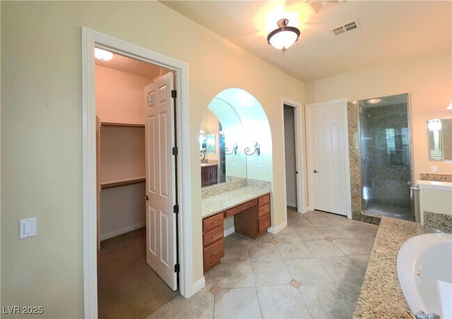 Building Photo - 3841 Woodsen Bend Dr