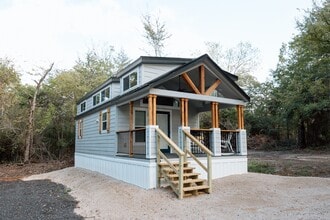 Building Photo - 13570 FM14