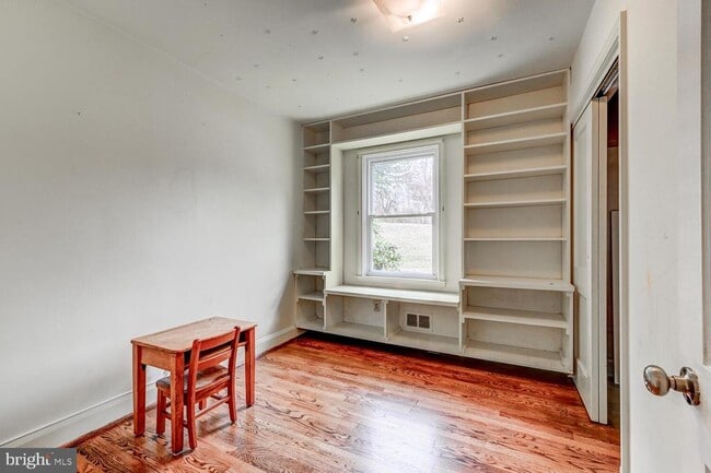 Building Photo - 3925 Dance Mill Rd