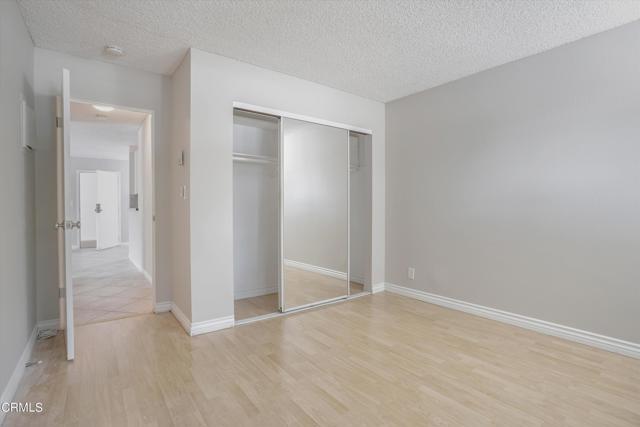 Building Photo - 8577 Rugby Dr