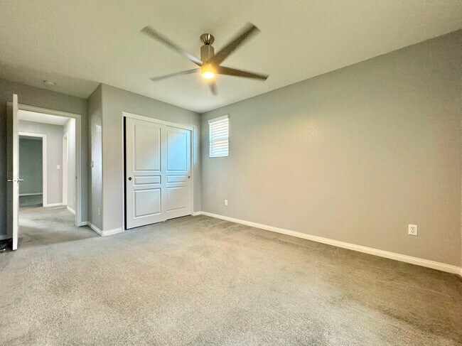 Building Photo - 10544 Pembroke Bay St