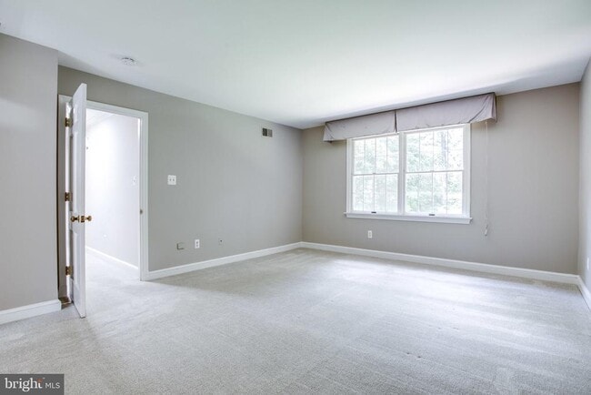 Building Photo - 8500 Brook Rd
