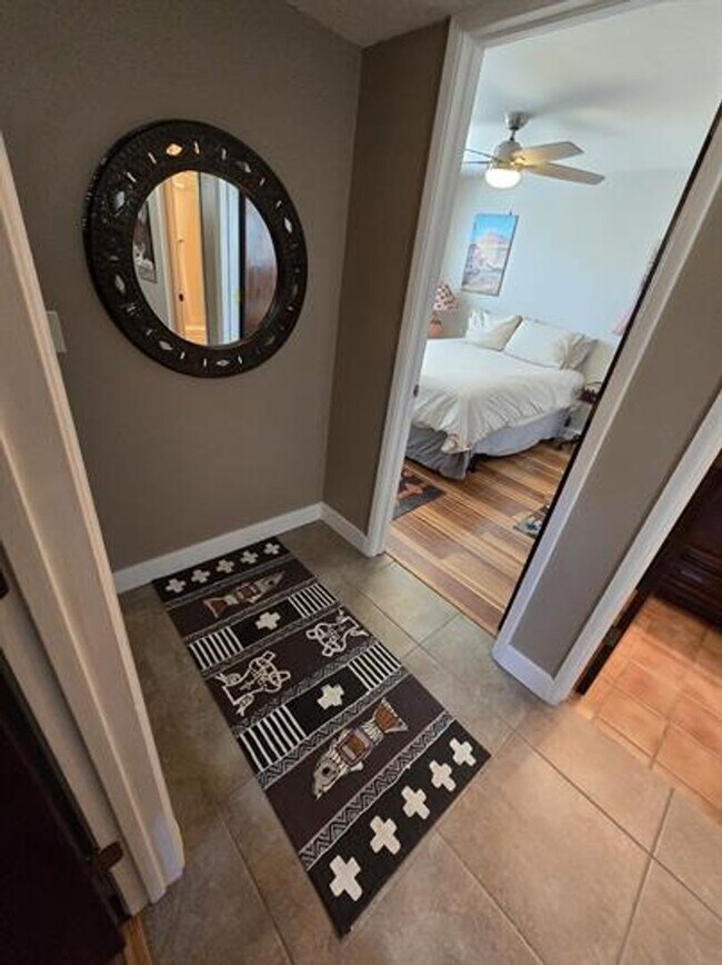 Building Photo - Beautiful Eastside Home Won't Last!!! Must See!!!