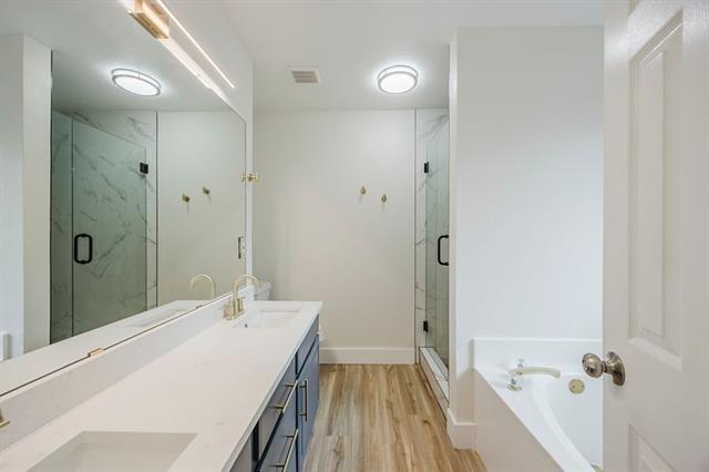 Building Photo - 907 Yellowstone Dr