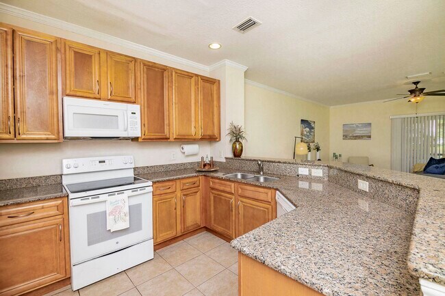 Building Photo - 175 Bayberry Cir