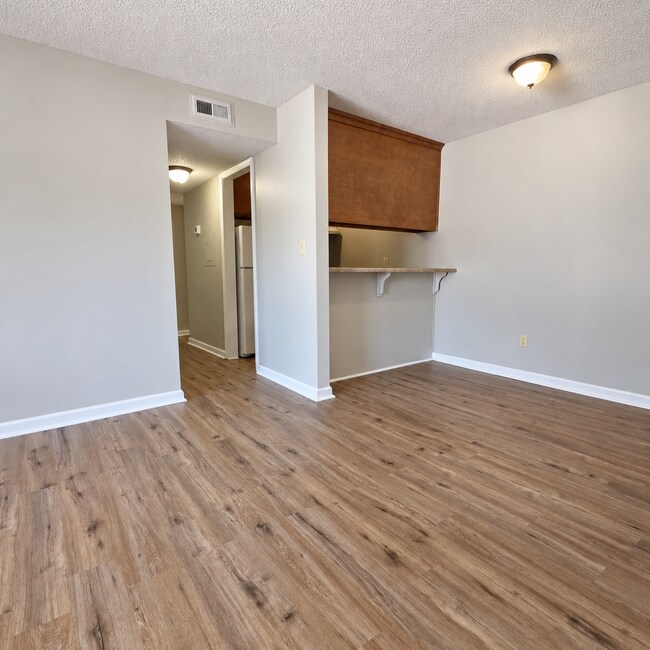 Building Photo - 4205 Patton Rd SW