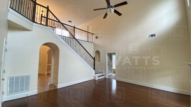 Building Photo - Beautiful 4 Bed 3.5 Bath with Large Yard - next to Mt. Laurel at Shoal Creek