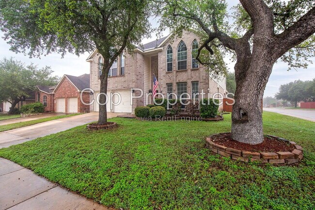 Building Photo - 1306 Alpine Pond