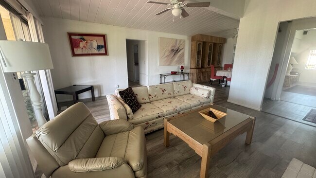 Building Photo - 35239 Bandana Cir