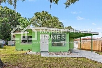 Building Photo - 408 Bassedena Cir N