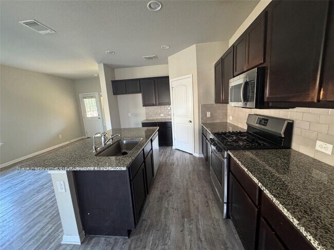 Building Photo - 2921 Bridekirk Dr
